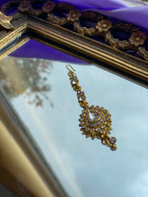 Load image into Gallery viewer, Kundalini Fire Tikka Headpiece
