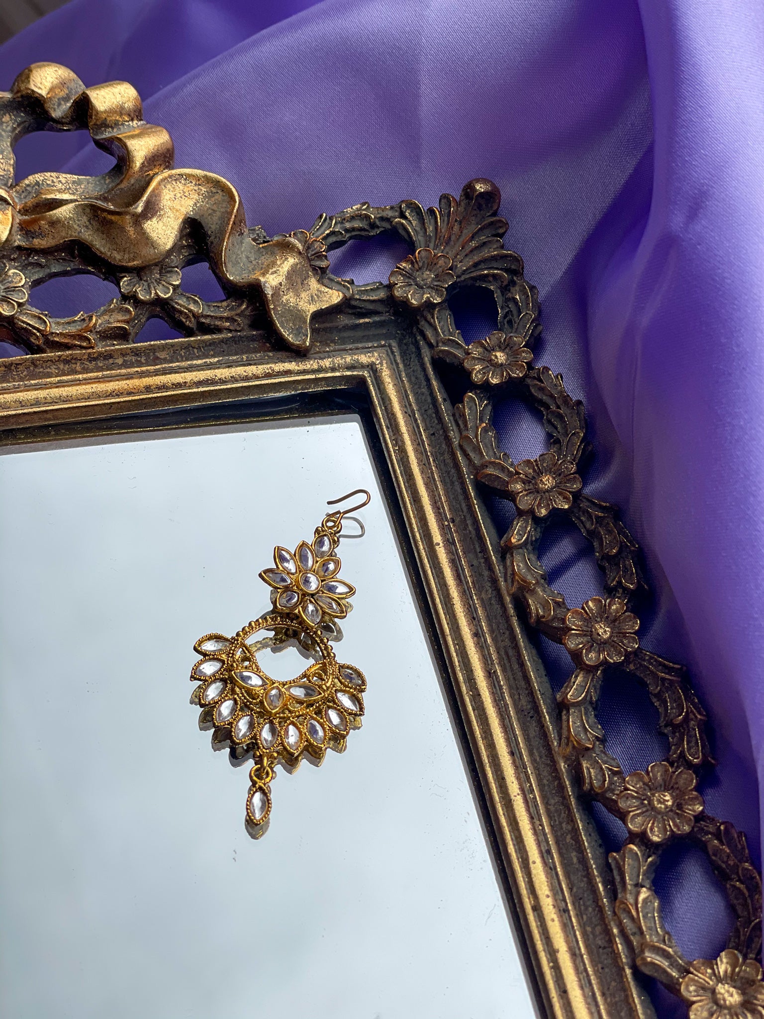 Ishq Tikka Headpiece