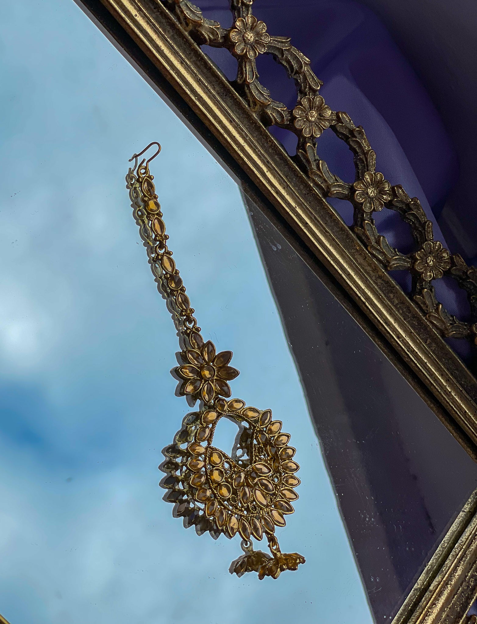 Jeena Tikka Headpiece