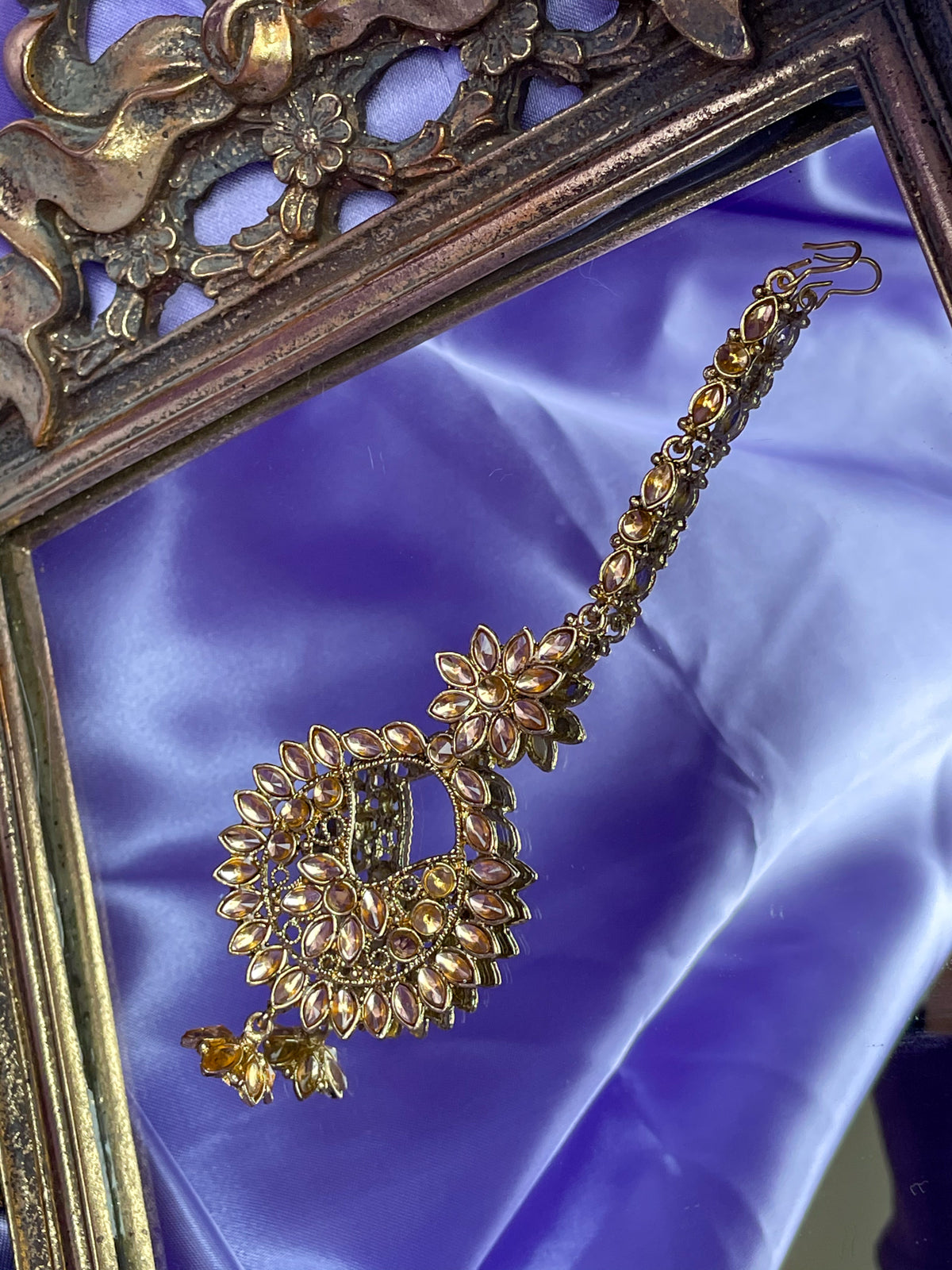 Jeena Tikka Headpiece