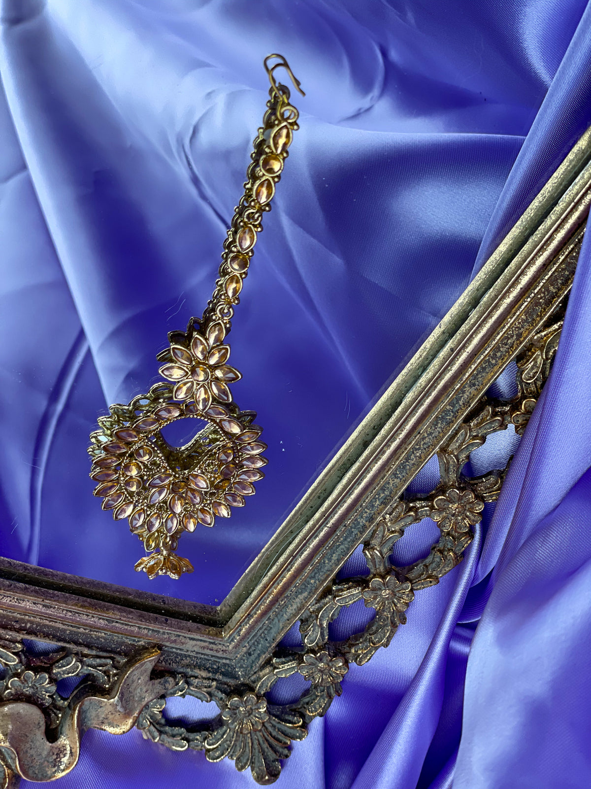 Jeena Tikka Headpiece