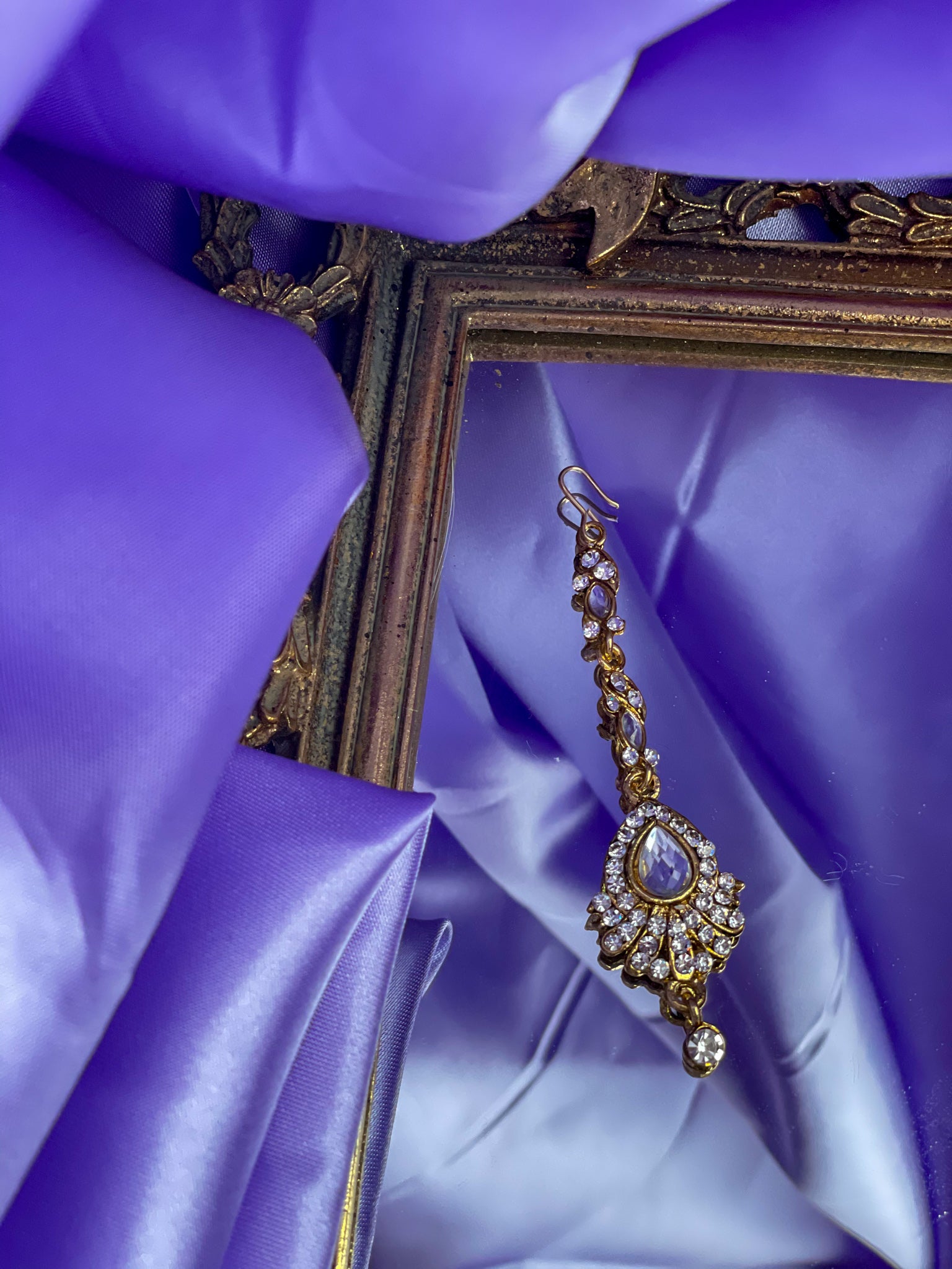 Mishika Tikka Headpiece