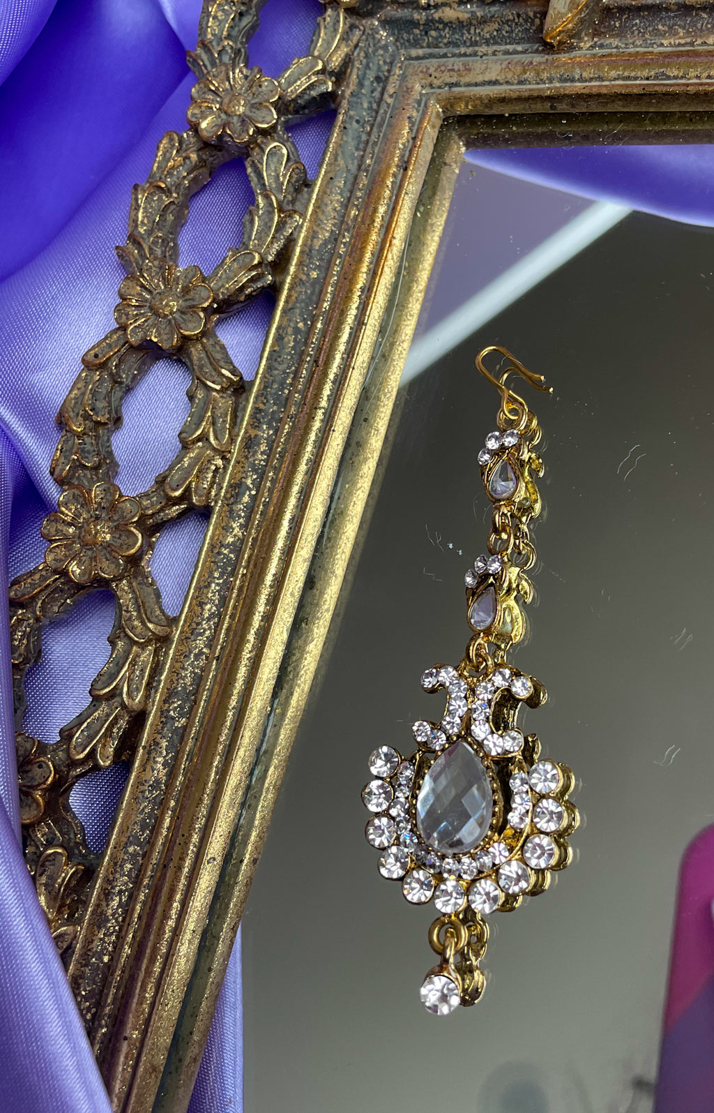 Amrita Tikka Headpiece