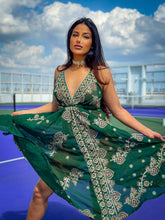 Load image into Gallery viewer, Emerald Diamonds Magic Dress
