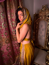 Load image into Gallery viewer, Sunflower Bloom Jasmine Set
