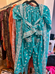 Diamonds Skies Jasmine Set