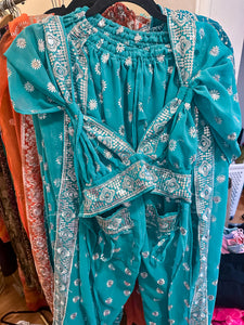 Diamonds Skies Jasmine Set