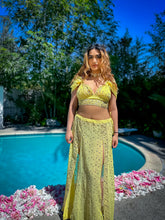 Load image into Gallery viewer, Yellow Diamonds Goddess Set
