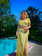 Load image into Gallery viewer, Yellow Diamonds Goddess Set
