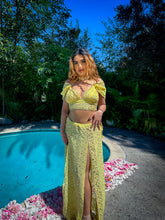 Load image into Gallery viewer, Yellow Diamonds Goddess Set
