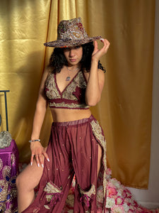 The Tigers Eye Magic Hat