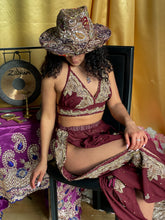 Load image into Gallery viewer, The Tigers Eye Magic Hat
