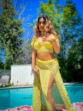 Load image into Gallery viewer, Yellow Diamonds Goddess Set
