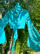 Load image into Gallery viewer, Turquoise Flowers Hoodie Wrap Top
