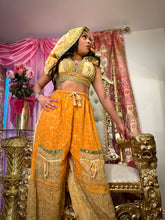 Load image into Gallery viewer, Sunkissed Waves Jasmine Set (No Slit)
