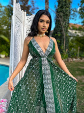 Load image into Gallery viewer, Emerald Diamonds Magic Dress
