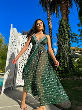 Load image into Gallery viewer, Emerald Diamonds Magic Dress
