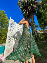 Load image into Gallery viewer, Emerald Diamonds Magic Dress
