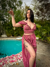 Load image into Gallery viewer, Golden Baby Girl Jasmine Set
