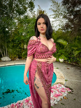 Load image into Gallery viewer, Golden Baby Girl Jasmine Set
