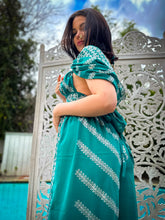 Load image into Gallery viewer, Turquoise Diamonds Jasmine Set
