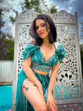 Load image into Gallery viewer, Turquoise Diamonds Jasmine Set
