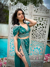 Load image into Gallery viewer, Turquoise Diamonds Jasmine Set
