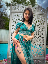 Load image into Gallery viewer, Turquoise Diamonds Jasmine Set
