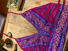 Load image into Gallery viewer, Violet Dreams Halter Top
