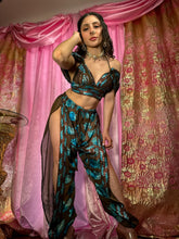 Load image into Gallery viewer, Midnight Lotus Jasmine Set
