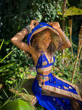 Load image into Gallery viewer, Sapphire Gold Jasmine Set
