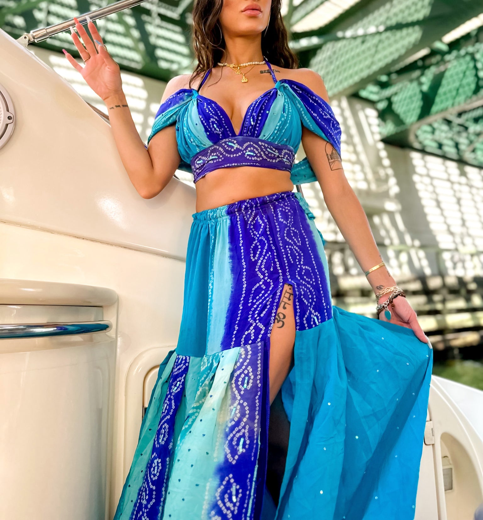 Blue Tiger Bandhani Goddess Set