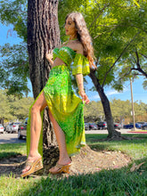 Load image into Gallery viewer, Ivy ombré Bandhani Goddess Set
