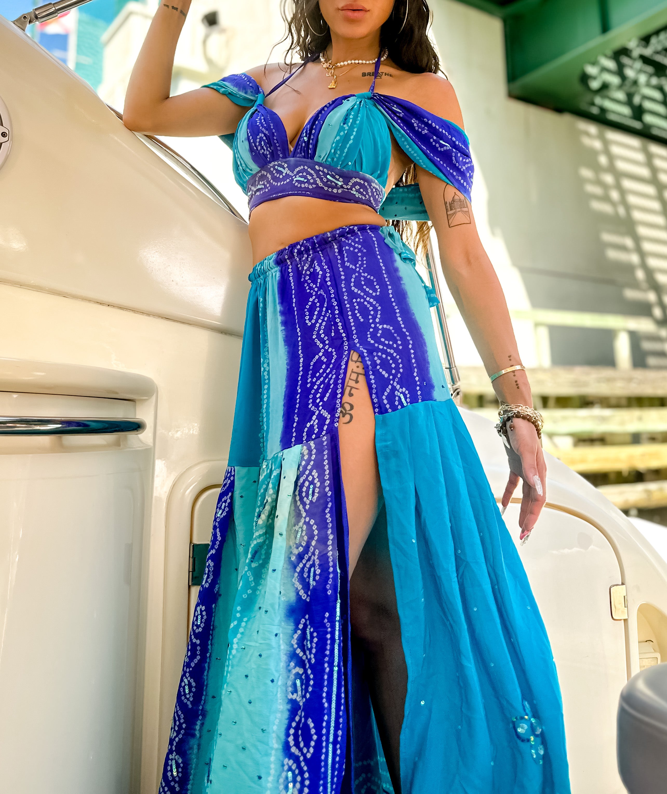 Blue Tiger Bandhani Goddess Set