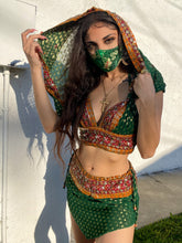 Load image into Gallery viewer, Green Dragon Satin Mask
