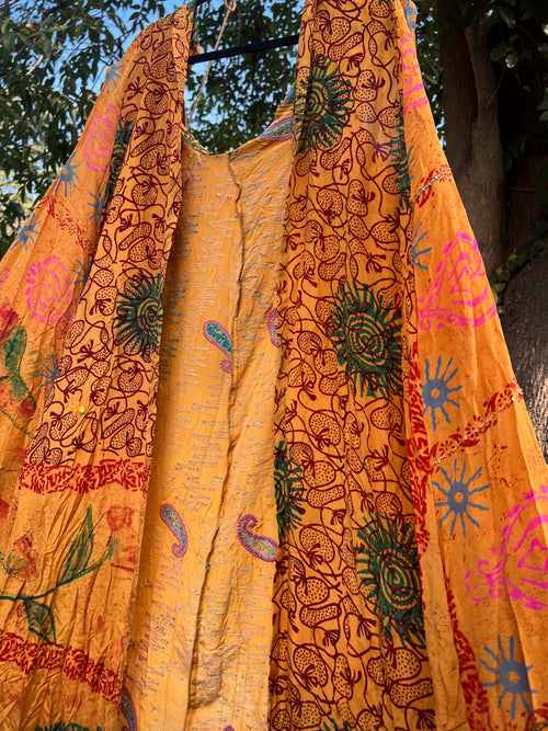 Ancient Sunflower Waves Cape