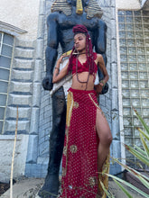 Load image into Gallery viewer, The Golden Heart Fire Ruffle  set
