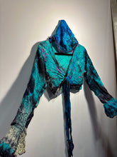 Load image into Gallery viewer, Mountain Skyline Hoodie Wrap Top (two similar not alike)
