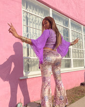 Load image into Gallery viewer, Champagne Velvet flowers Flare Pants
