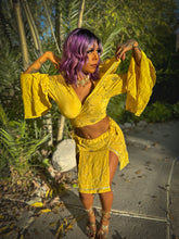 Load image into Gallery viewer, Sunflower Daisy Goddess Set
