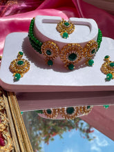 Load image into Gallery viewer, The Emerald Empire Necklace Set
