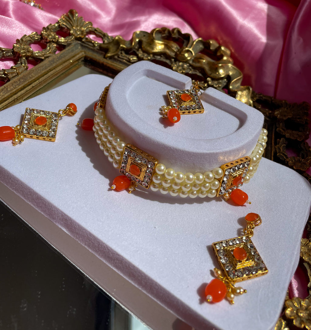 The Sun Queen Necklace Set