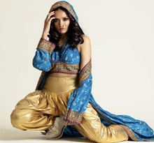 Load image into Gallery viewer, The Poonam Pink Hooded Kimono
