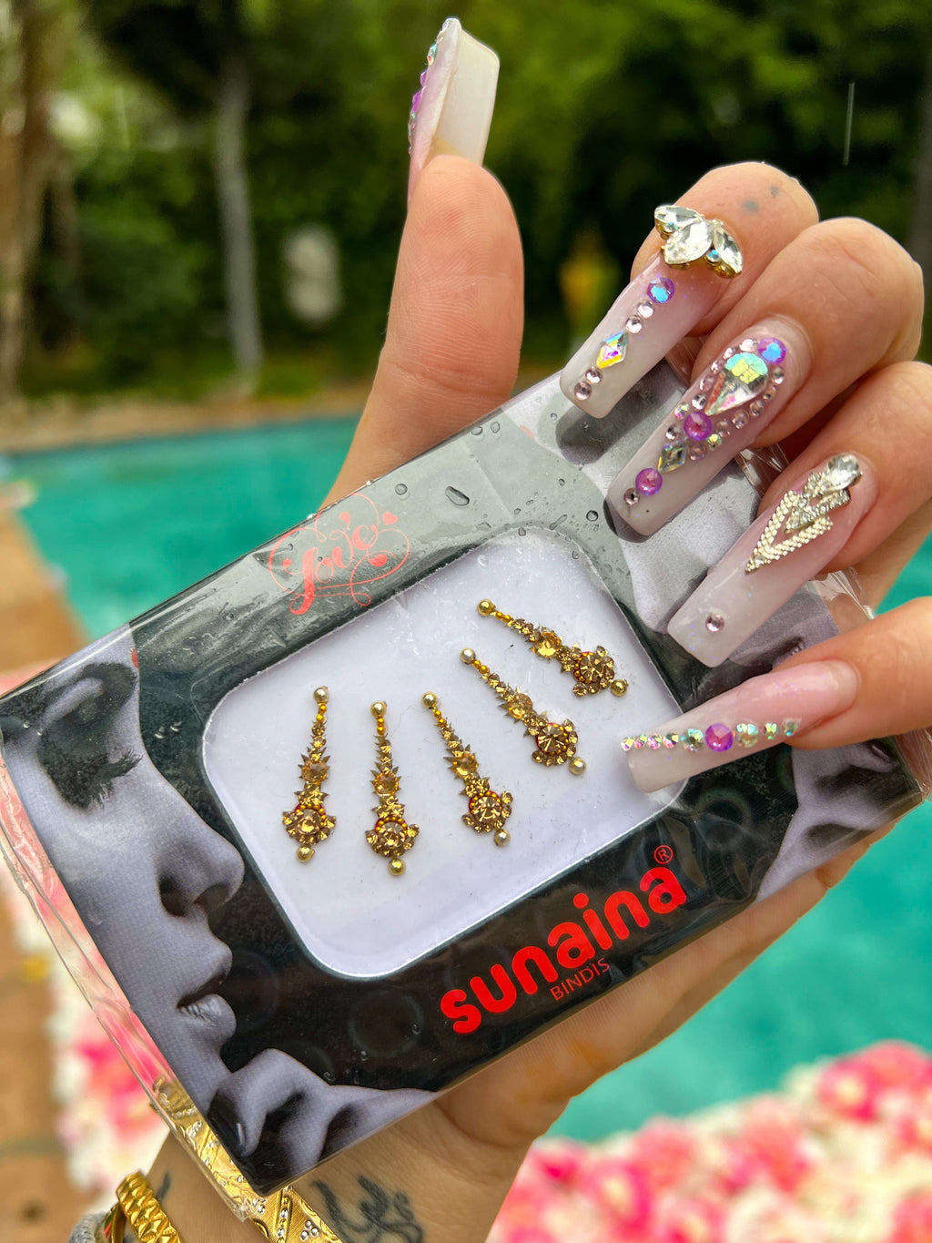 Gold Goddess Bindis (pack of 8)