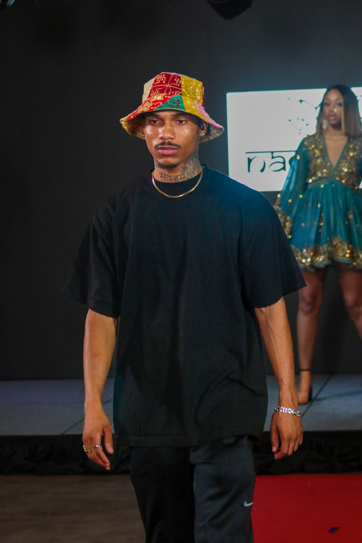 Magic Bucket Hat (small)