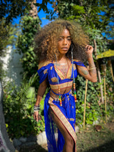 Load image into Gallery viewer, Sapphire Gold Jasmine Set
