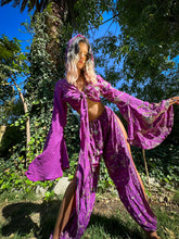 Load image into Gallery viewer, Amethyst Diamonds Jasmine Set
