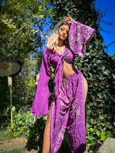 Load image into Gallery viewer, Amethyst Diamonds Jasmine Set
