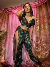 Load image into Gallery viewer, Midnight Lotus Jasmine Set
