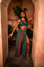 Load image into Gallery viewer, The Teal Tiyera Goddess Ruffle set
